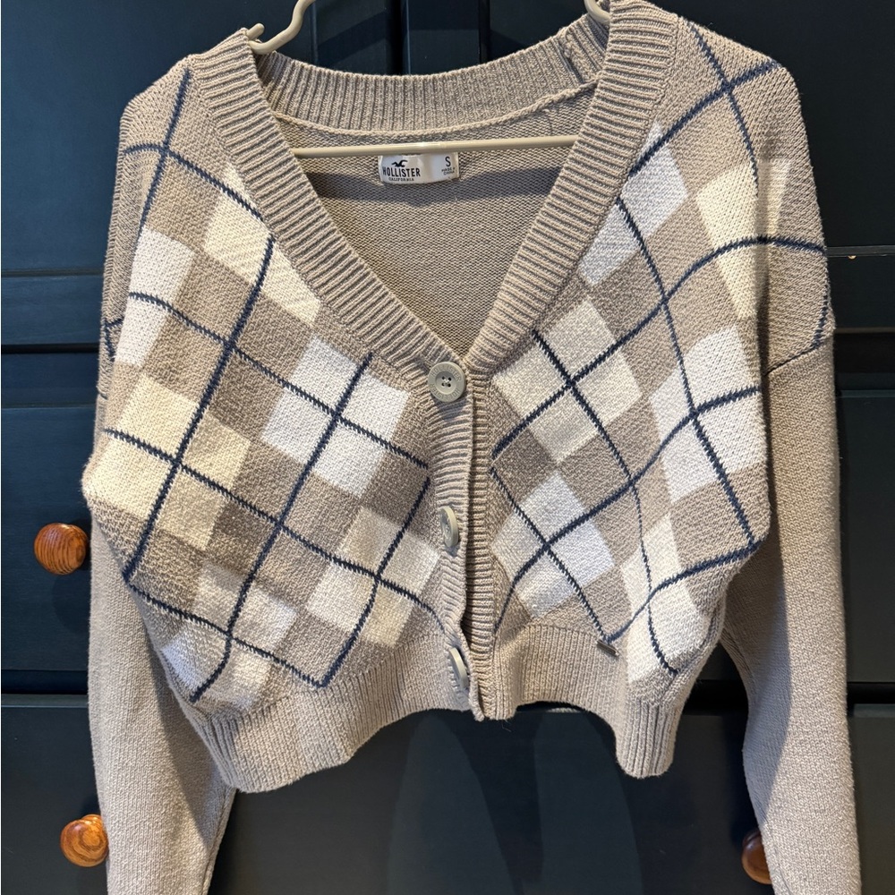 Hollister Women's Tan Plaid Sweater